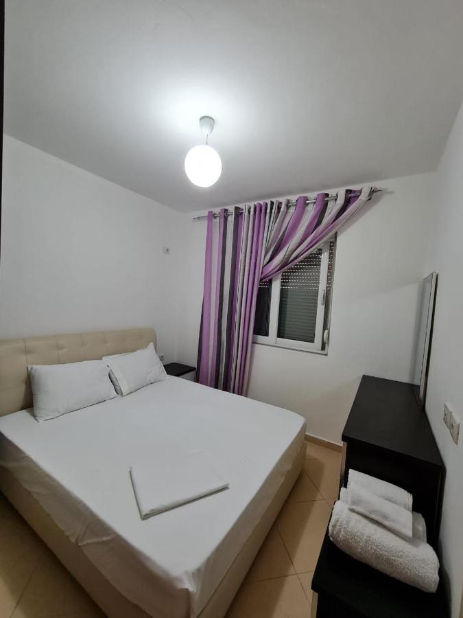 Meltin Apartments Sarandë Exterior foto