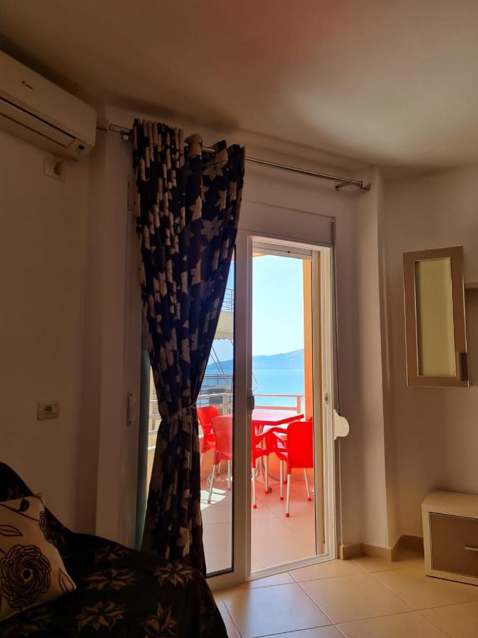Meltin Apartments Sarandë Exterior foto